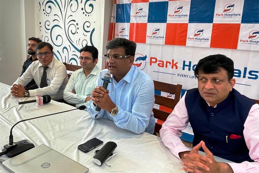 Robotic Kidney Transplant Park Hospital Mohali Dr. Priyadarshi Ranjan Kidney Failure in India Chronic Kidney Disease (CKD) Organ Donation in India Nephrology India Urology and Renal Transplant