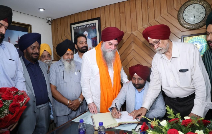 रामगढ़िया सभा का चेयर पासिंग सेरेमनी समारोह सम्पन्न