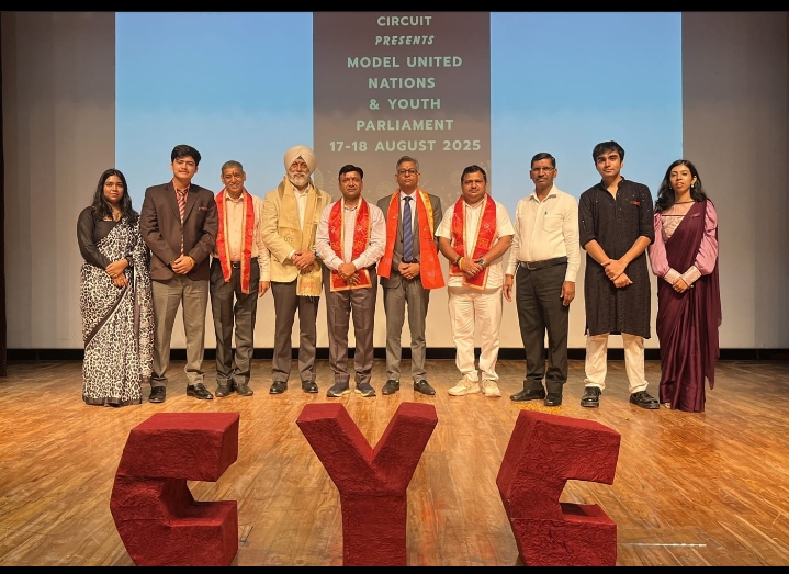 Screenshot 2025 08 18 22 00 03 39