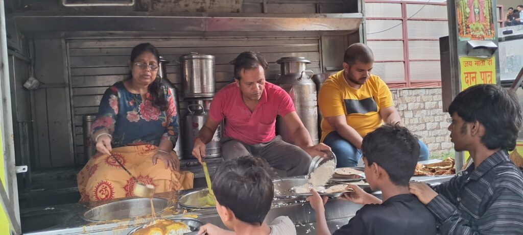 ae1401a4 74a3 40a0 93c1 5c60caa1edd3