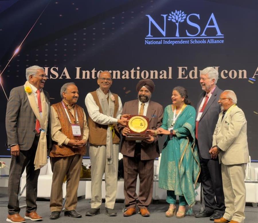 दविंदर सिंह अरोड़ा को निसा इंटरनेशनल एजुकेशन आइकन अवार्ड से सम्मानित किया गया। 1 article15510