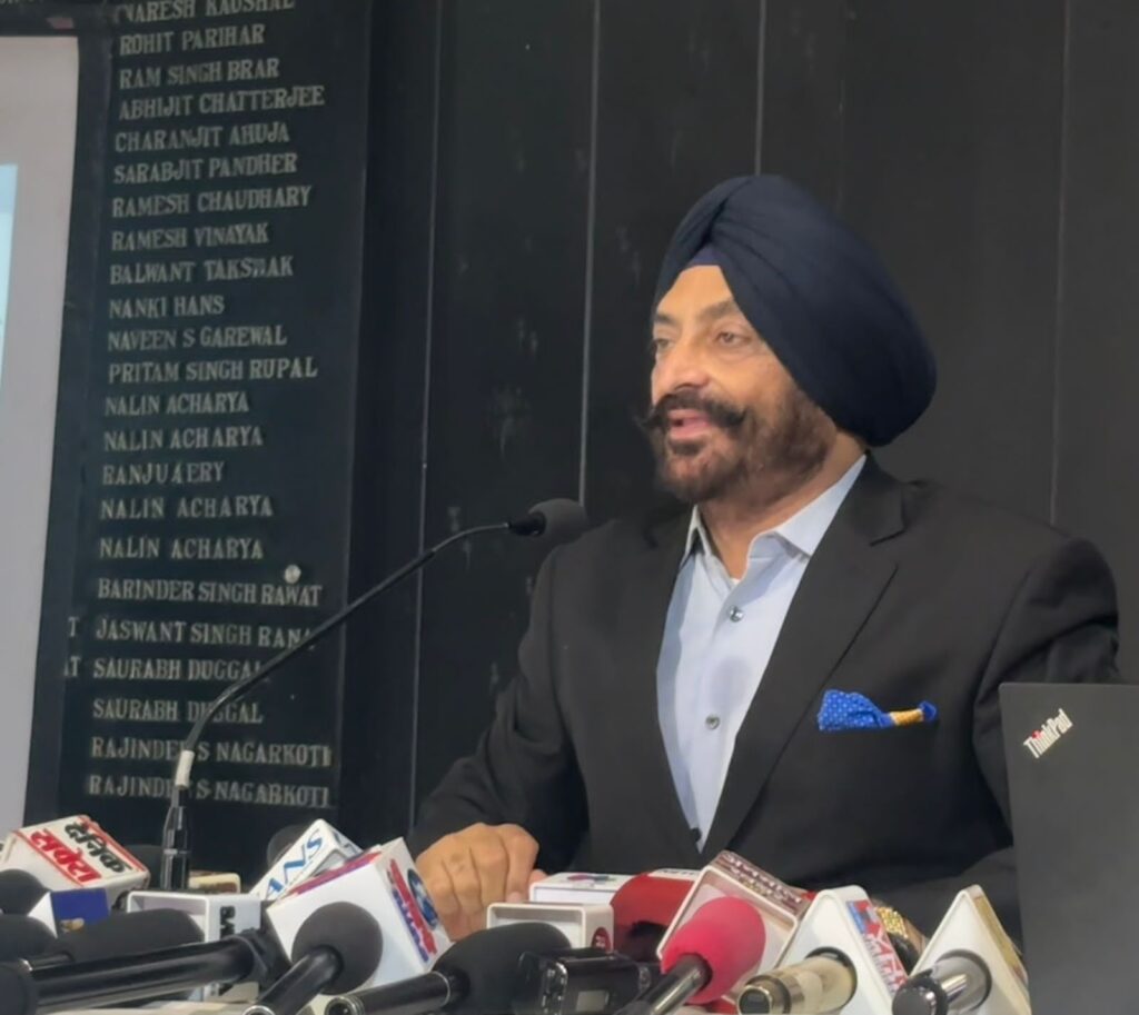 एचएसआरपी लागू करने में देरी से बढ़ रहा वाहन नंबर डुप्लीकेशन और अपराध का खतरा -डॉ. कमल सोई 1 IMG 20260404 WA0254