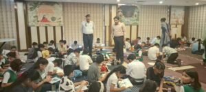 रंगों और रचनात्मकता के माध्यम से सड़क सुरक्षा का संदेश: पंचकूला पुलिस व एसआईपी अबैकस एकेडमीकी पेंटिंग प्रतियोगिता में 1060 विद्यार्थियों ने माता-पिता संग लिया हिस्सा, यातायात नियमों के प्रति जागरूकता का दिया सशक्त संदेश 3 IMG 20260720 WA0346