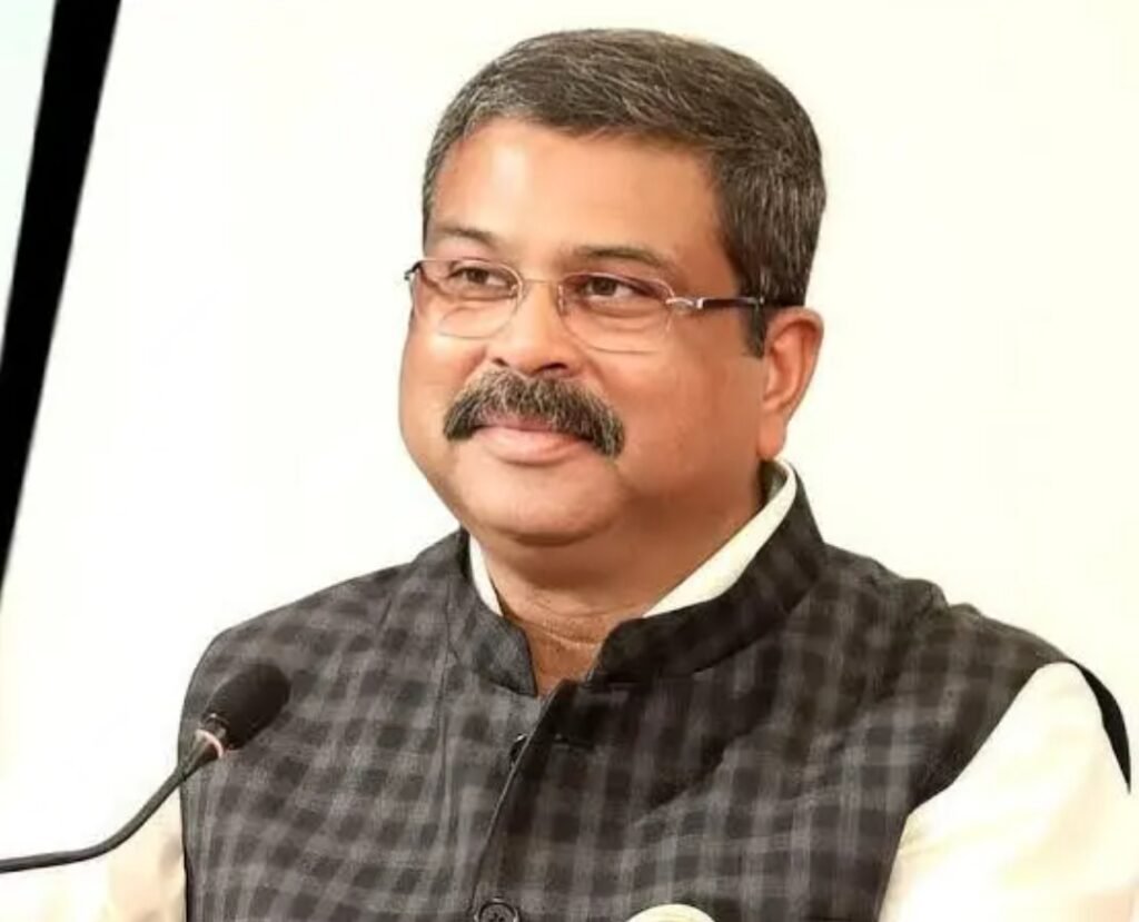 धर्मेंद्र प्रधान ने केंद्रीय शिक्षा मंत्री पद से दिया इस्तीफा, राष्ट्रपति ने स्वीकार किया 1 Screenshot 2026 07 25 15 58 17 82 40deb401b9ffe8e1df2f1cc5ba480b12